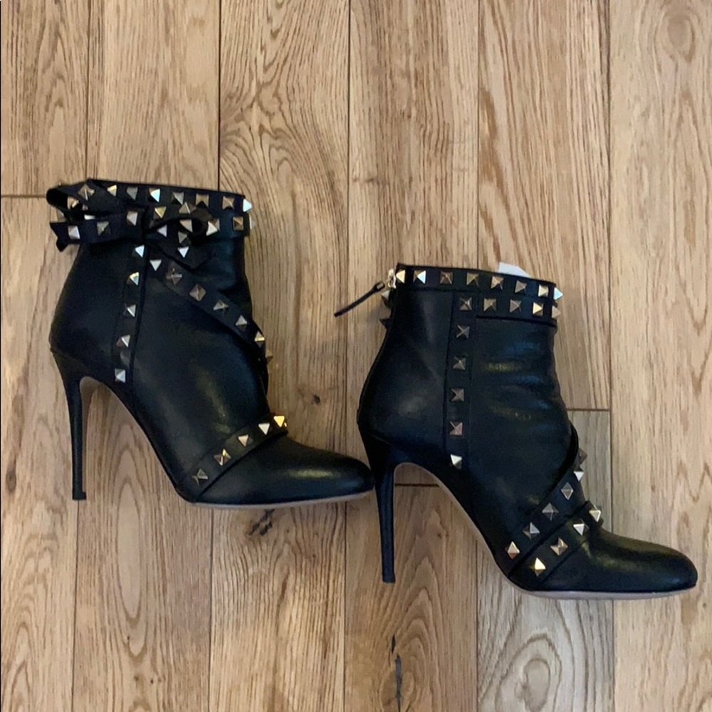 VALENTINO ROCKSTUD BOOTS